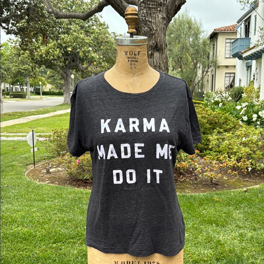 Spiritual Gangster Black Relaxed Short Sleeve Tee